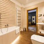 K4 Apartahotel
