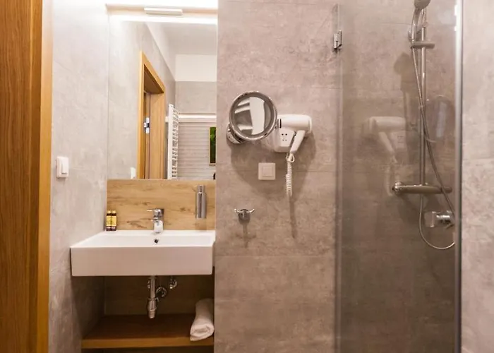 K4 アパートホテル 4*